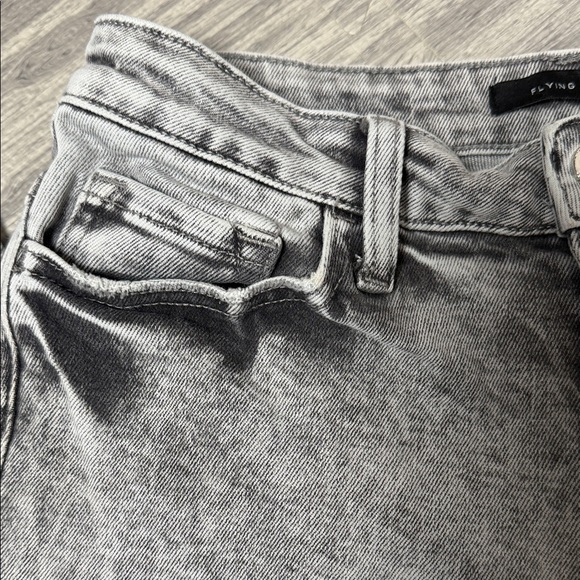 Flying Monkey High Rise Jeans Size 28 - Picture 3 of 6